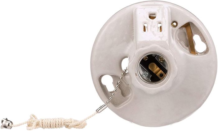 Lamp holder switch/receptacle