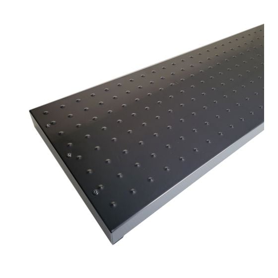 Marche en acier, noir, 11" x 36"