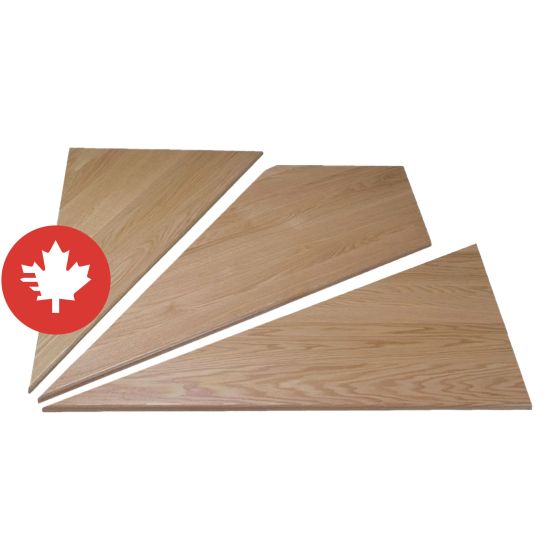 Marche d'angle en bois franc