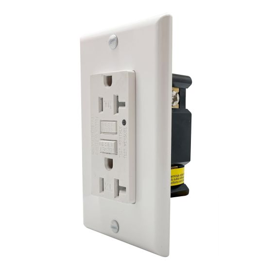 Duplex Outlet Wall Plate – White – 20 A – 125 V