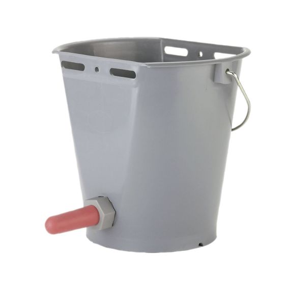 Individual calf feeder