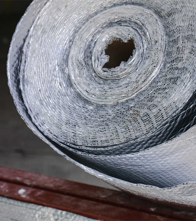 Rouleau d'isolant r&eacute;fl&eacute;chissant