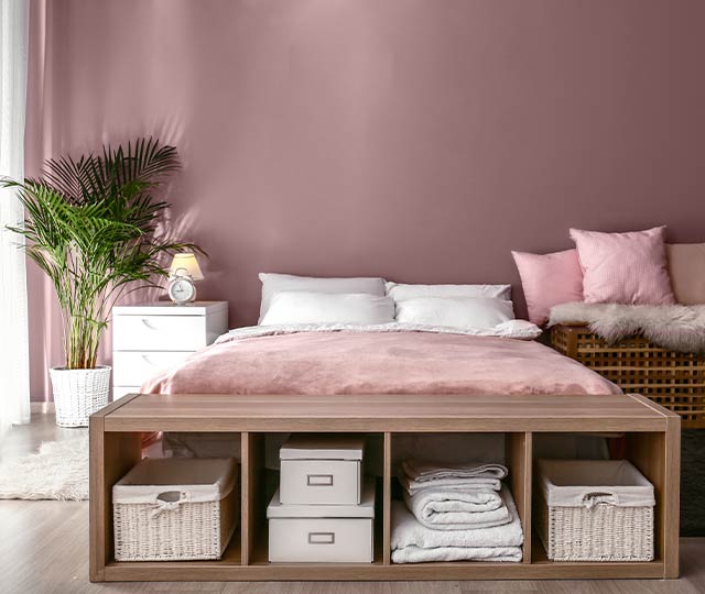 Bedroom paint with splendi new colour