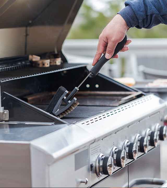 BBQ grate cleaning - BMR